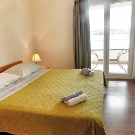 Beach East * Trogir